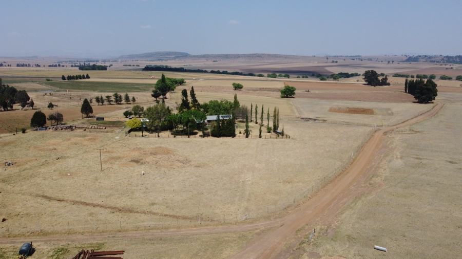 5 Bedroom Property for Sale in Bethlehem Rural Free State